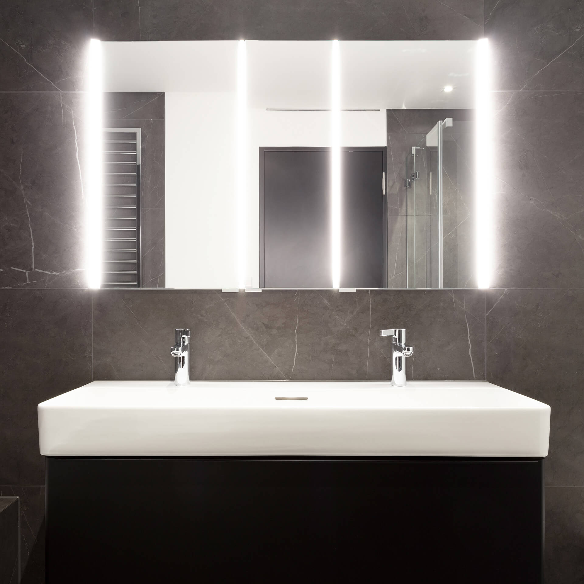 Presentamos en nuestro Showroom de Barcelona BESPOKE by Laufen Bathrooms