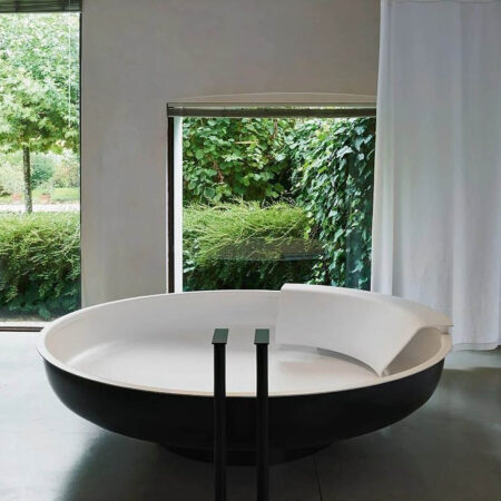 Nueva bañera de diseño Ufo por Agape