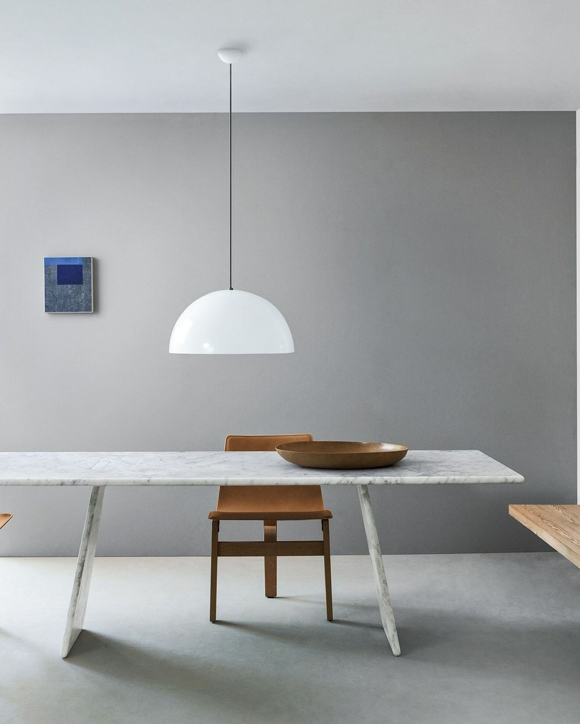 La mesa Asolo: la epítome del diseño de muebles elegantes y funcionales